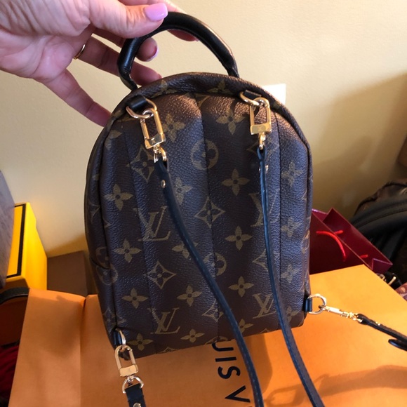 Louis Vuitton Palm Springs mini backpack! - Picture 3 of 7